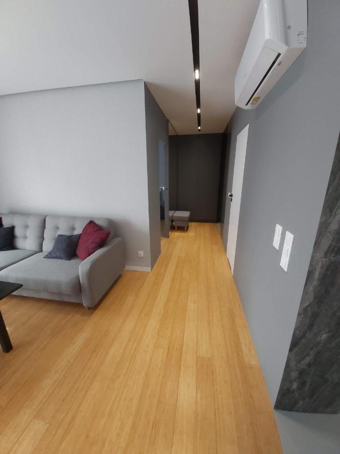 Wizjonerow Luxury Apartment & Garage Krakow Exterior photo