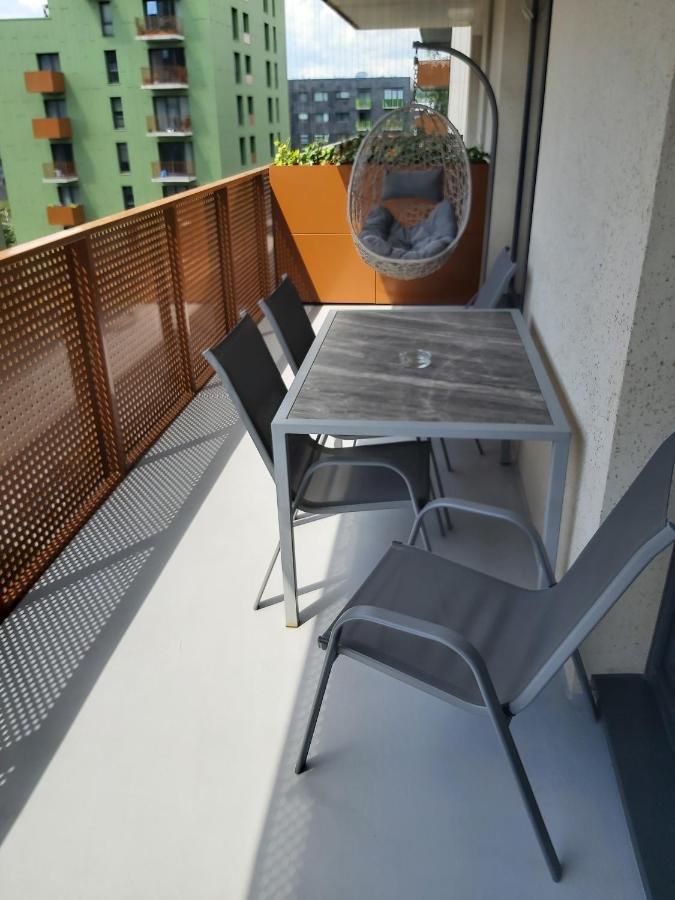 Wizjonerow Luxury Apartment & Garage Krakow Exterior photo